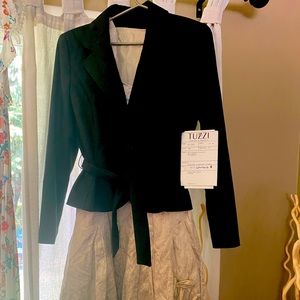 Tuzzi bundle size six NWT